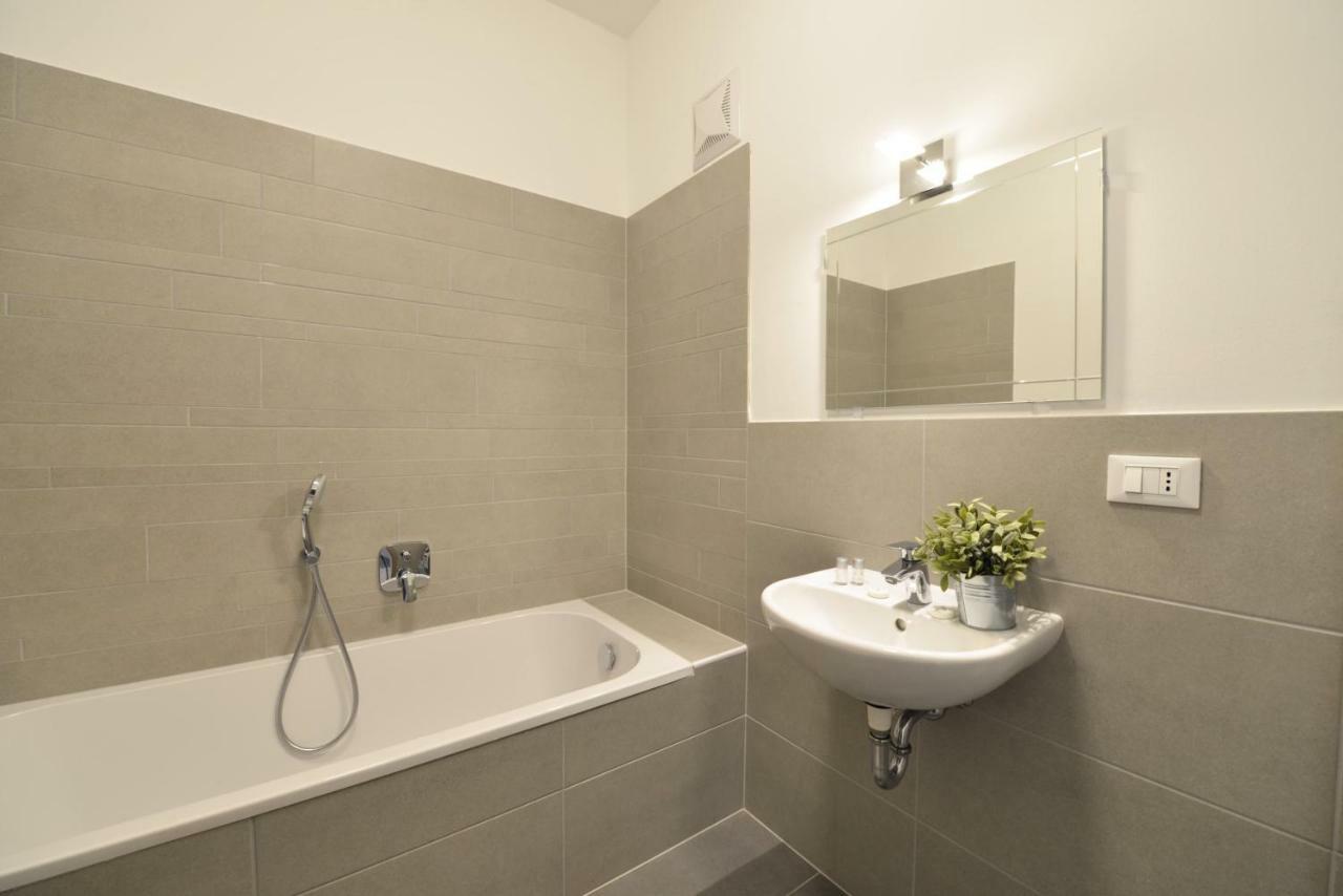 Mary'S Rooms & Apartments โบลซาโน ภายนอก รูปภาพ